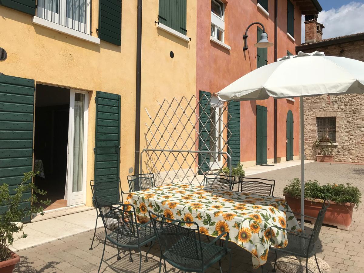 Agriturismo Corte Salandini Hotel ปอนติ ซุล มินโช ภายนอก รูปภาพ