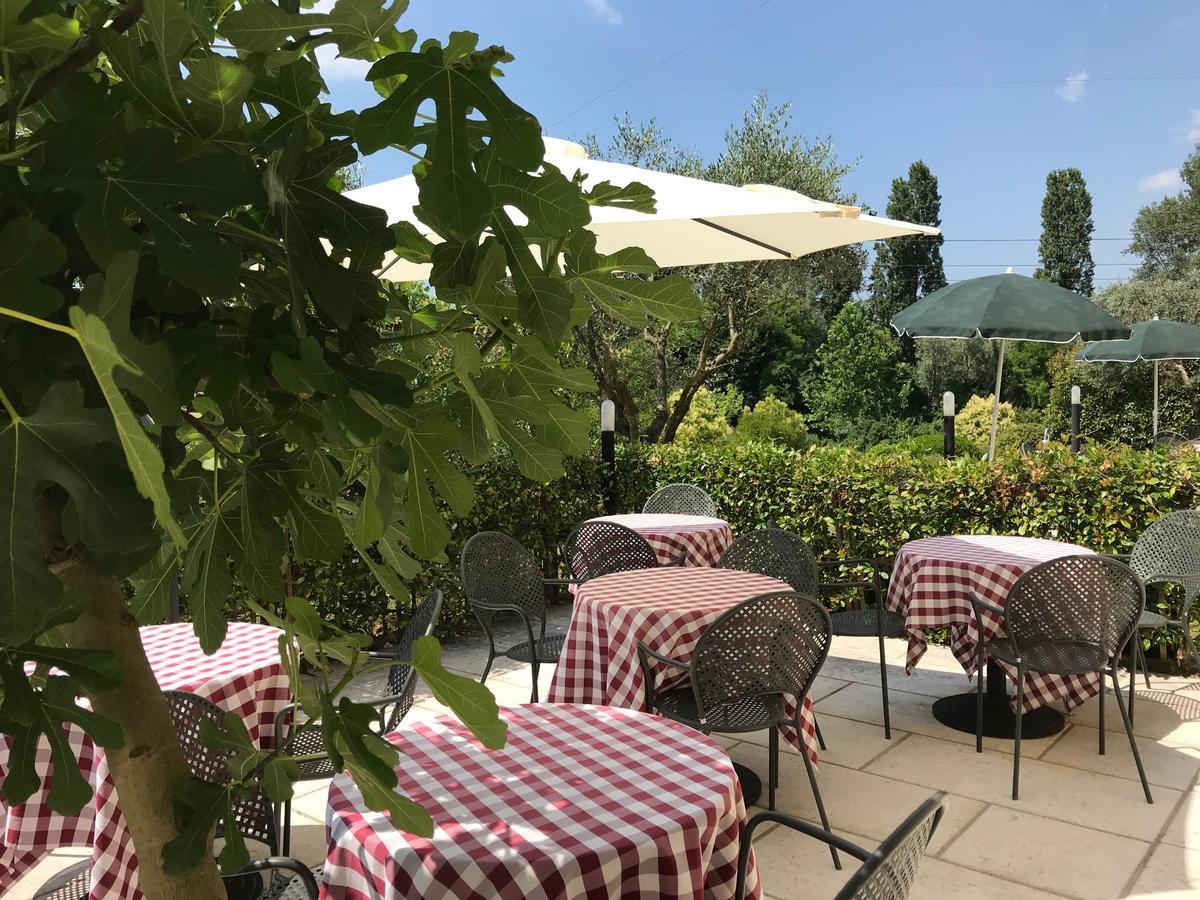 Agriturismo Corte Salandini Hotel ปอนติ ซุล มินโช ภายนอก รูปภาพ