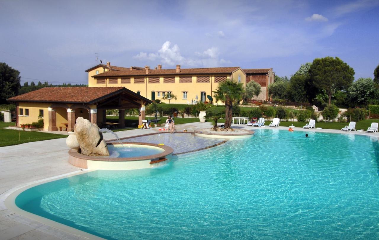 Agriturismo Corte Salandini Hotel ปอนติ ซุล มินโช ภายนอก รูปภาพ